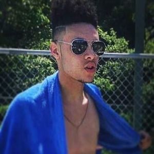 Meet your Posher, Chase